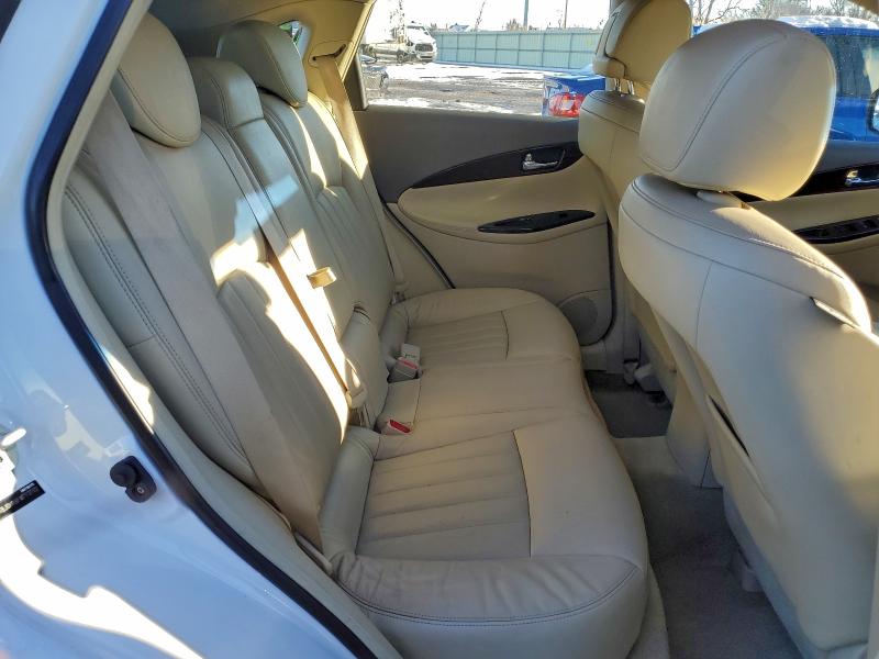 Фото 11 - INFINITI QX50