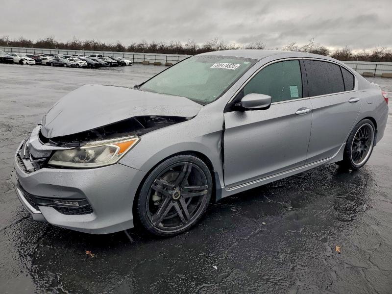 Фото 1 - HONDA ACCORD