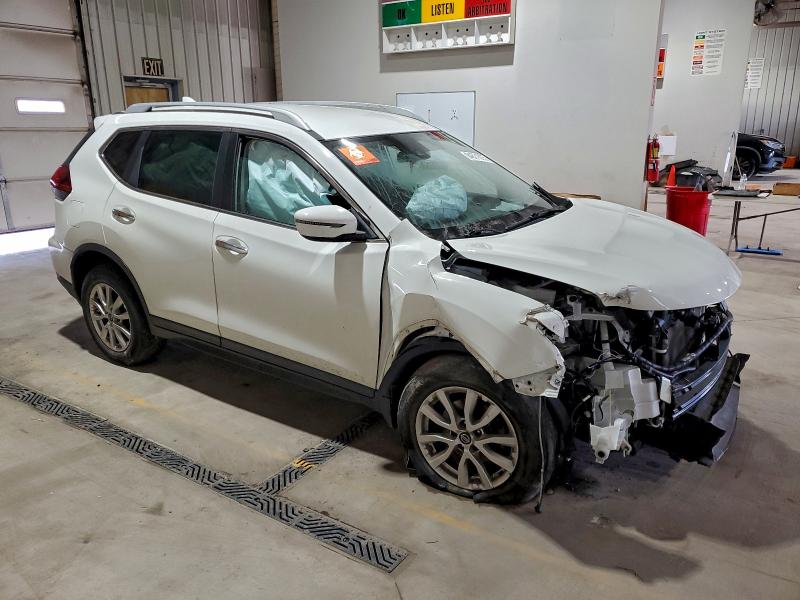 Фото 4 - NISSAN ROGUE