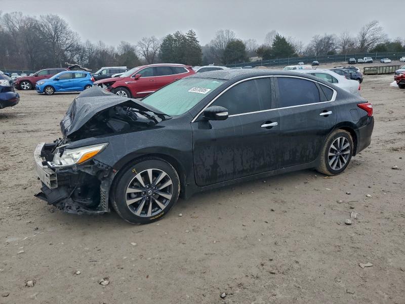 Фото 1 - NISSAN ALTIMA