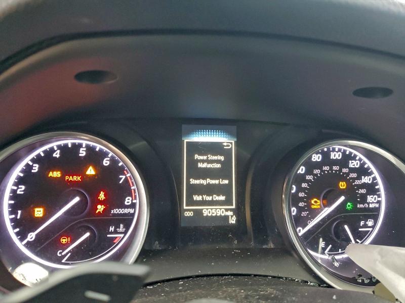 Фото 9 - TOYOTA CAMRY