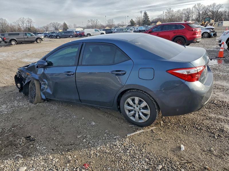 Фото 2 - TOYOTA COROLLA