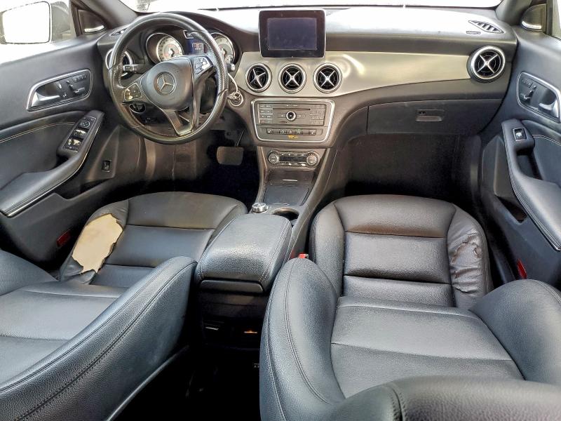 Фото 8 - MERCEDES-BENZ CLA-CLASS