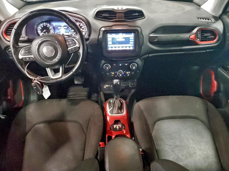 Фото 8 - JEEP RENEGADE