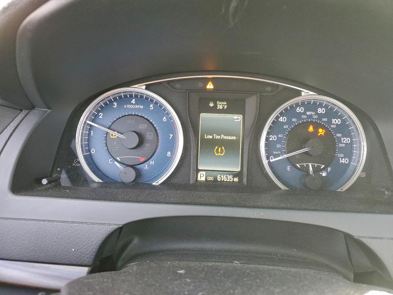 Фото 9 - TOYOTA CAMRY