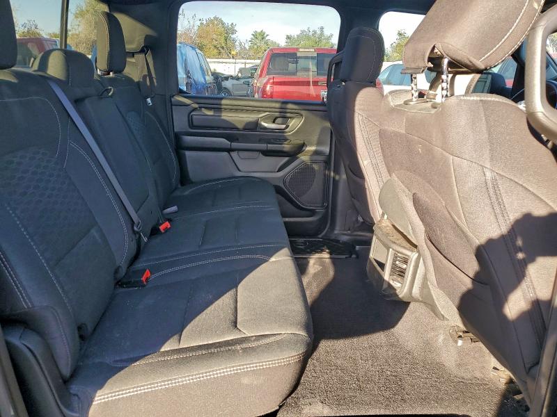 Фото 10 - RAM 1500