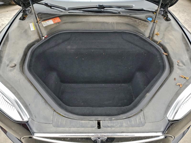 Фото 11 - TESLA MODEL S