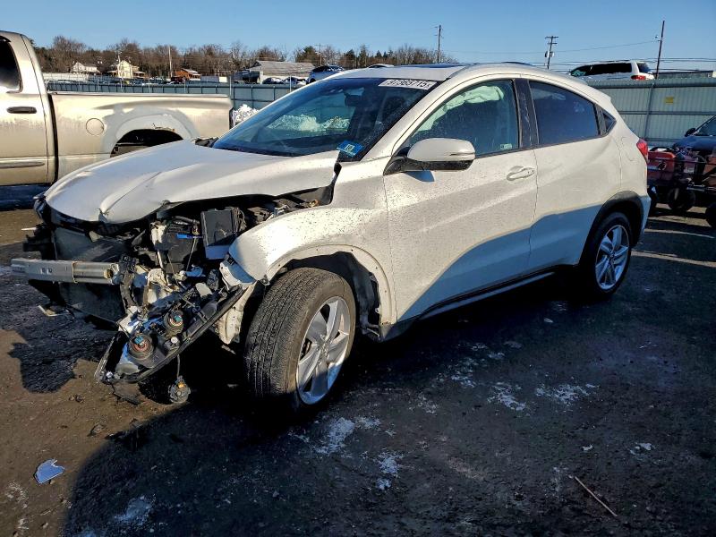 Фото 1 - HONDA HR-V