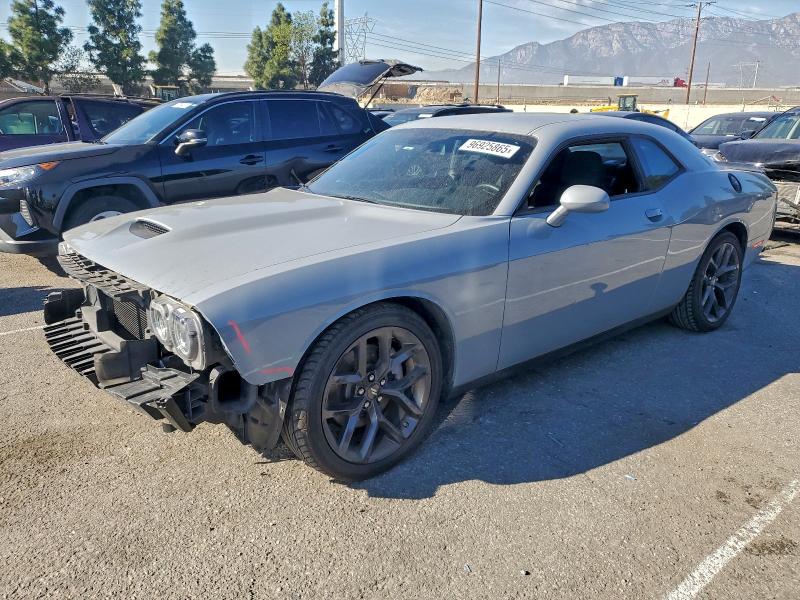 Фото 1 - DODGE CHALLENGER