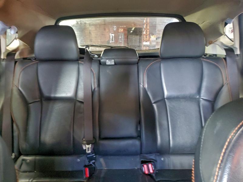 Фото 10 - SUBARU CROSSTREK