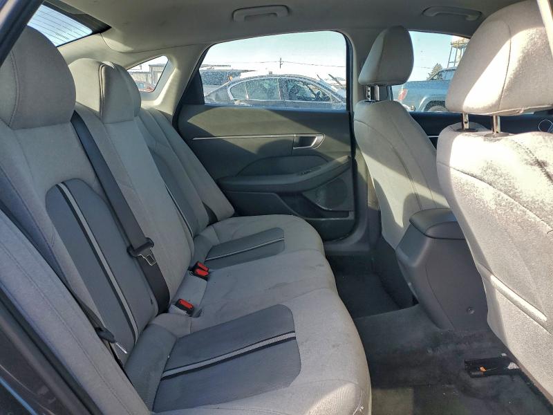 Фото 10 - HYUNDAI SONATA