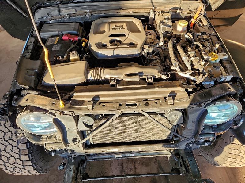 Фото 12 - JEEP WRANGLER