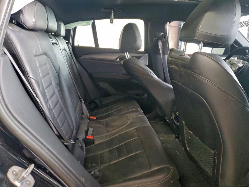 Фото 11 - BMW X4