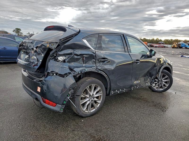 Фото 3 - MAZDA CX-5