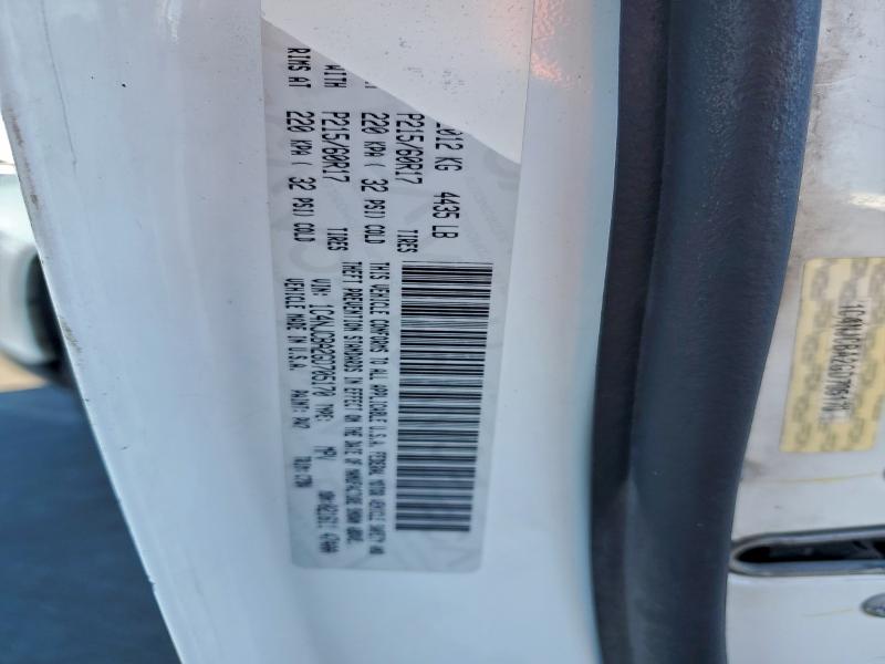 Фото 13 - JEEP COMPASS