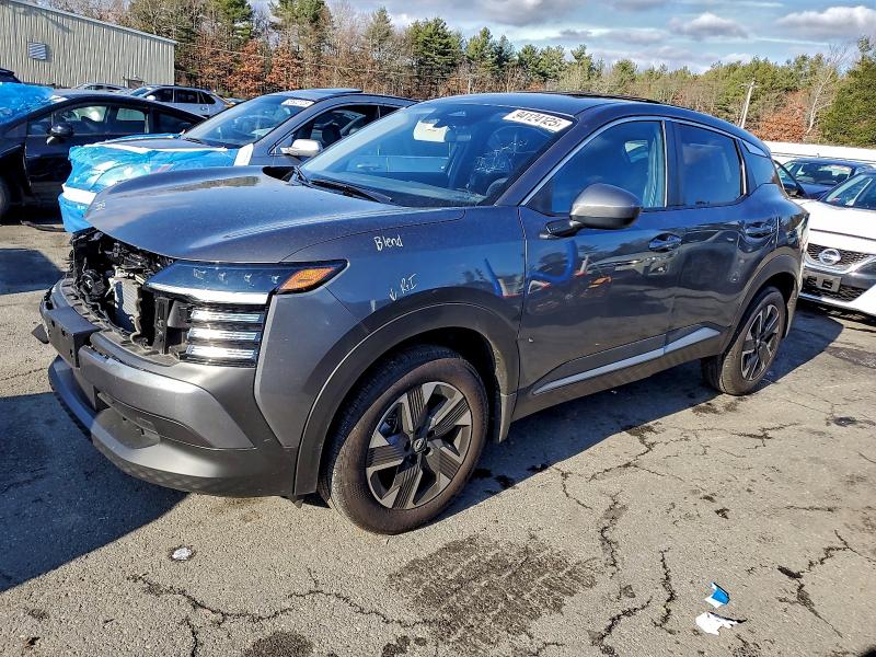 Фото 1 - NISSAN KICKS