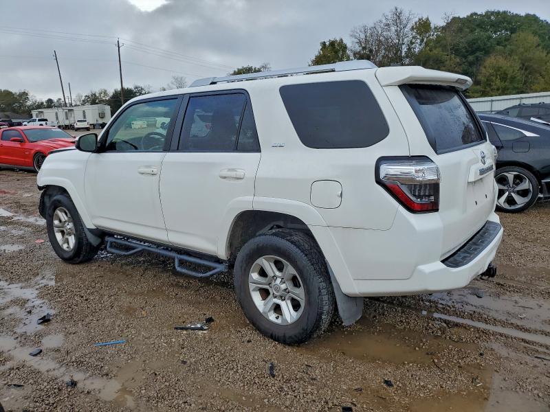 Фото 2 - TOYOTA 4RUNNER