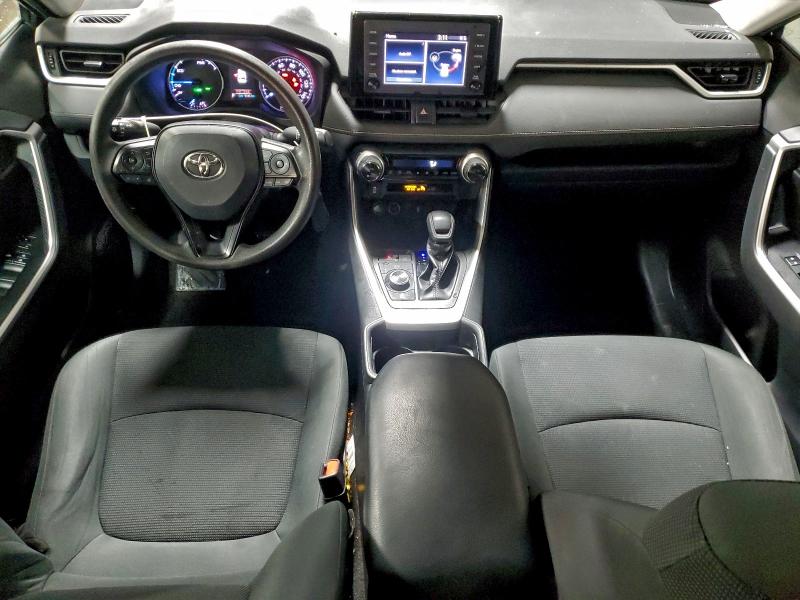 Фото 8 - TOYOTA RAV4