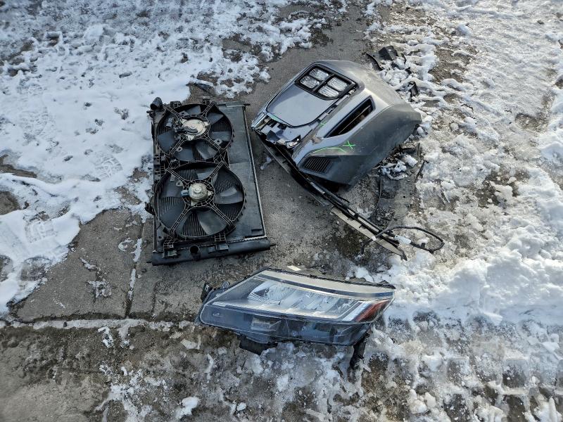 Фото 13 - MITSUBISHI OUTLANDER