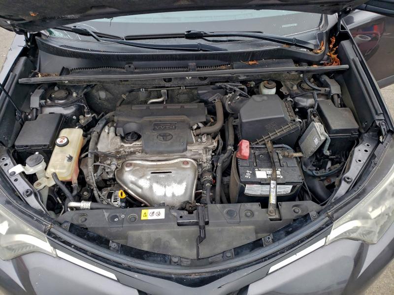 Фото 12 - TOYOTA RAV4