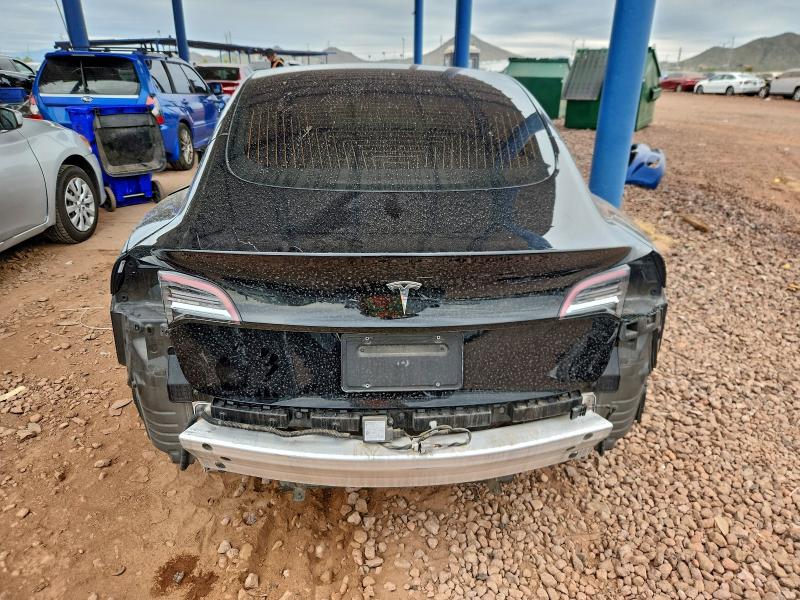 Фото 6 - TESLA MODEL 3