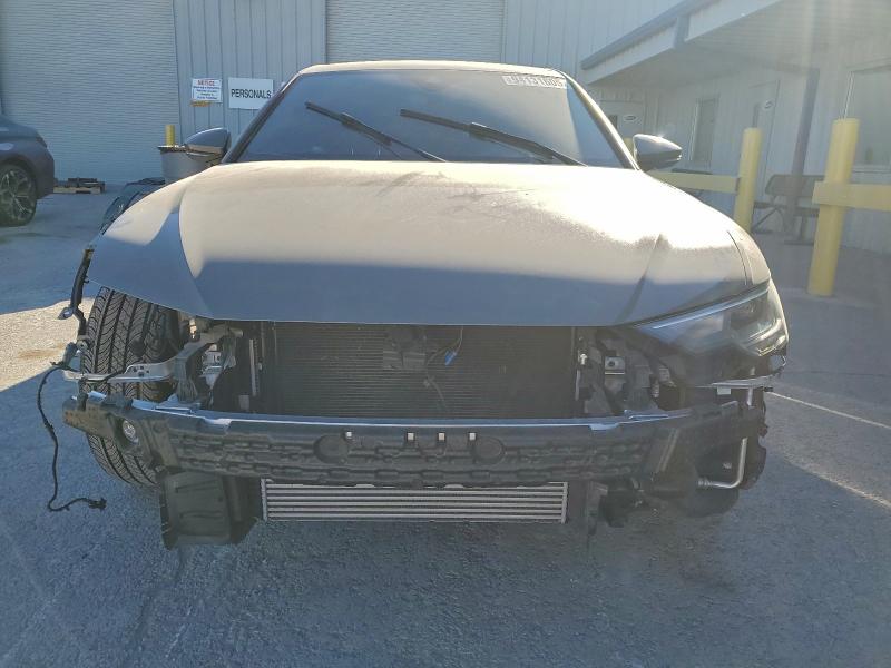 Фото 5 - AUDI A6