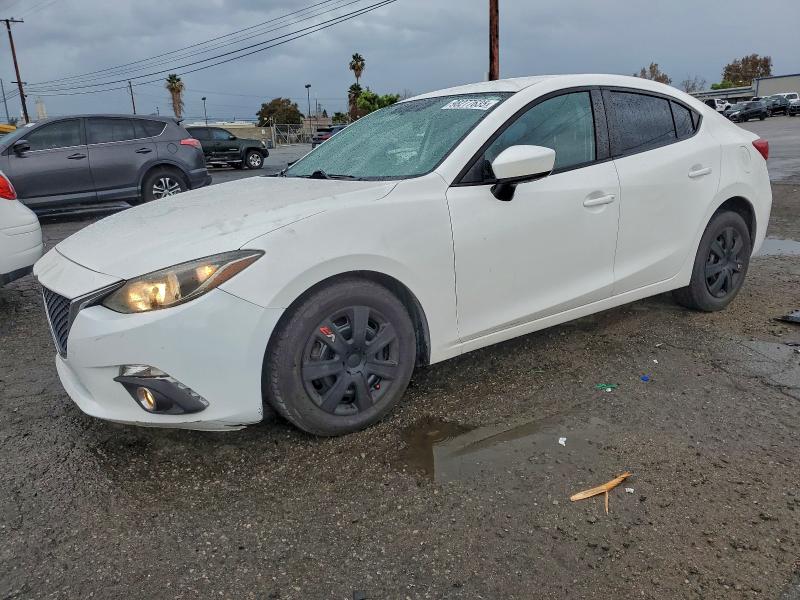 Фото 1 - MAZDA 3