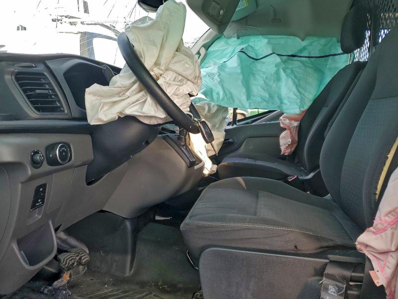 Фото 7 - FORD TRANSIT