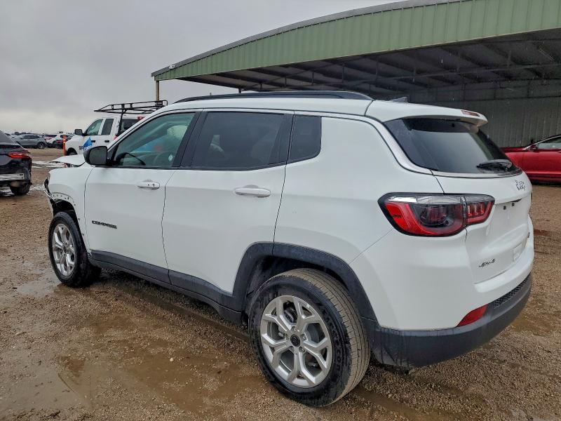 Фото 2 - JEEP COMPASS