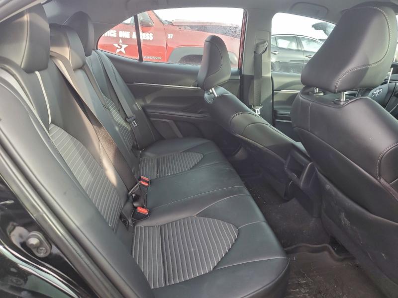 Фото 10 - TOYOTA CAMRY