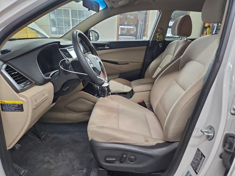 Фото 7 - HYUNDAI TUCSON