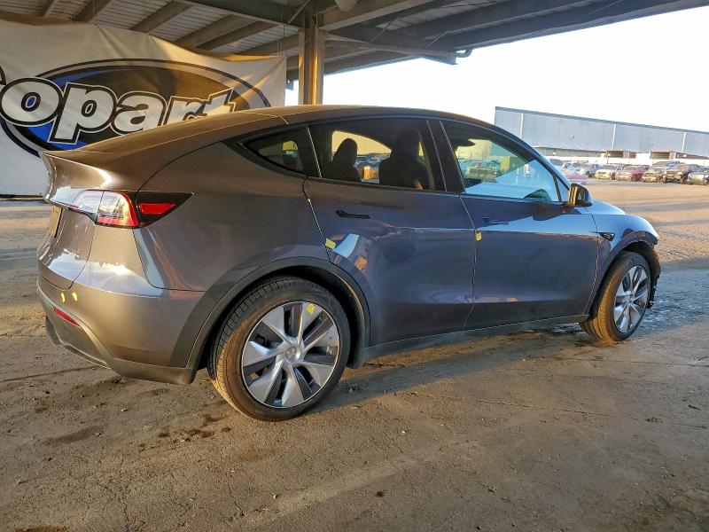 Фото 3 - TESLA MODEL Y