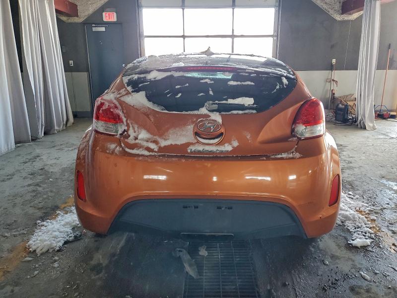 Фото 6 - HYUNDAI VELOSTER