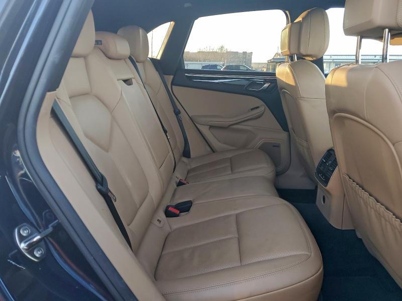 Фото 11 - PORSCHE MACAN