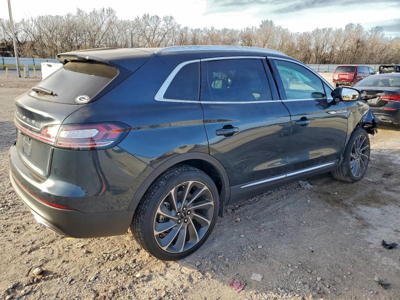 Фото 3 - LINCOLN NAUTILUS