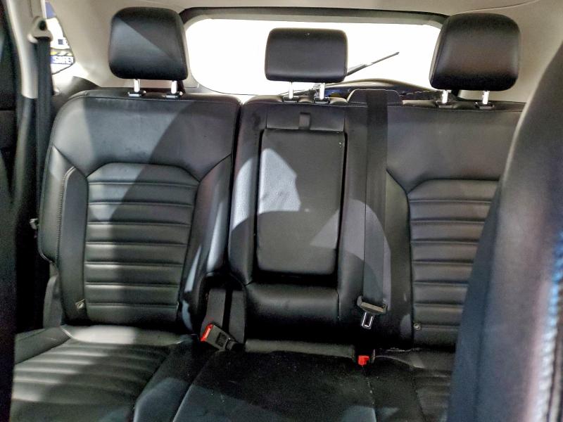 Фото 10 - FORD EDGE