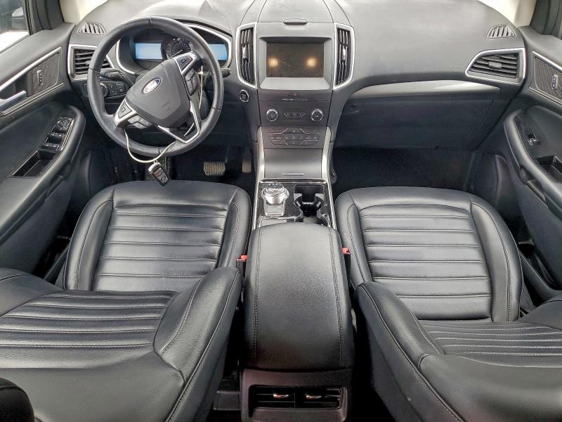 Фото 8 - FORD EDGE