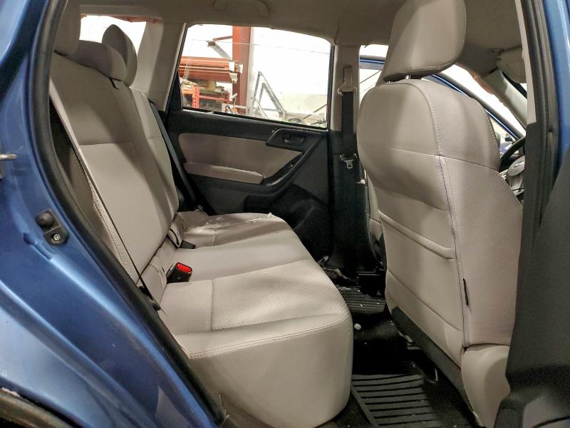 Фото 10 - SUBARU FORESTER