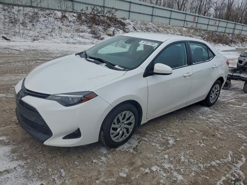 Фото 1 - TOYOTA COROLLA