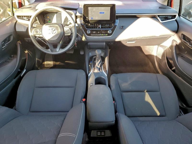 Фото 8 - TOYOTA COROLLA