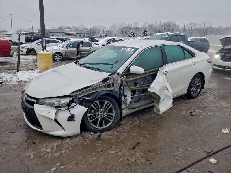 Фото 1 - TOYOTA CAMRY