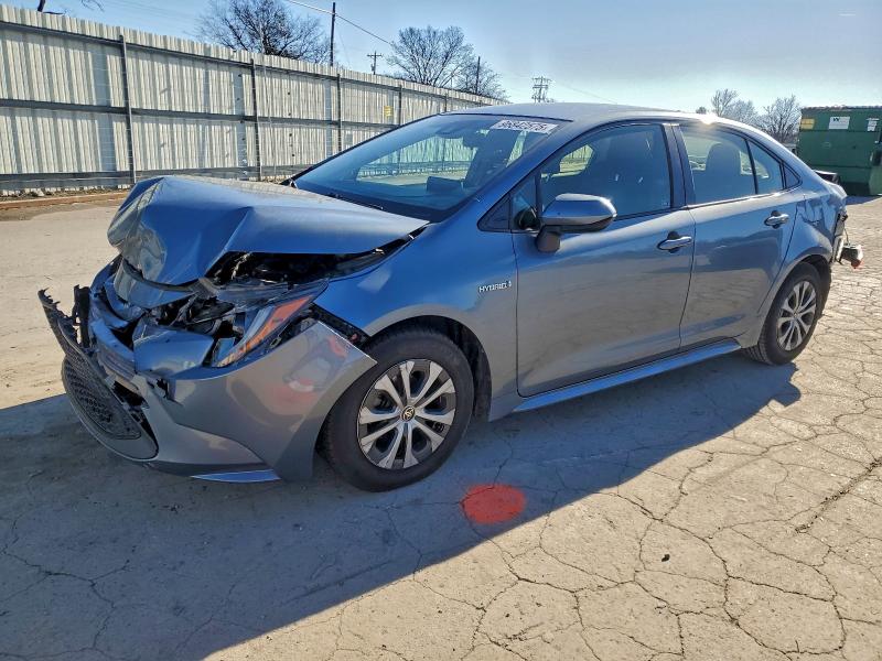 Фото 1 - TOYOTA COROLLA