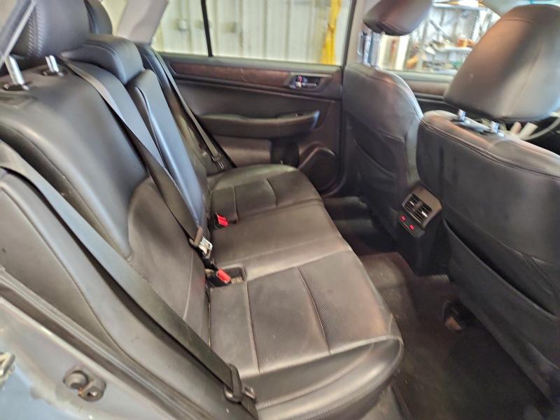 Фото 11 - SUBARU OUTBACK