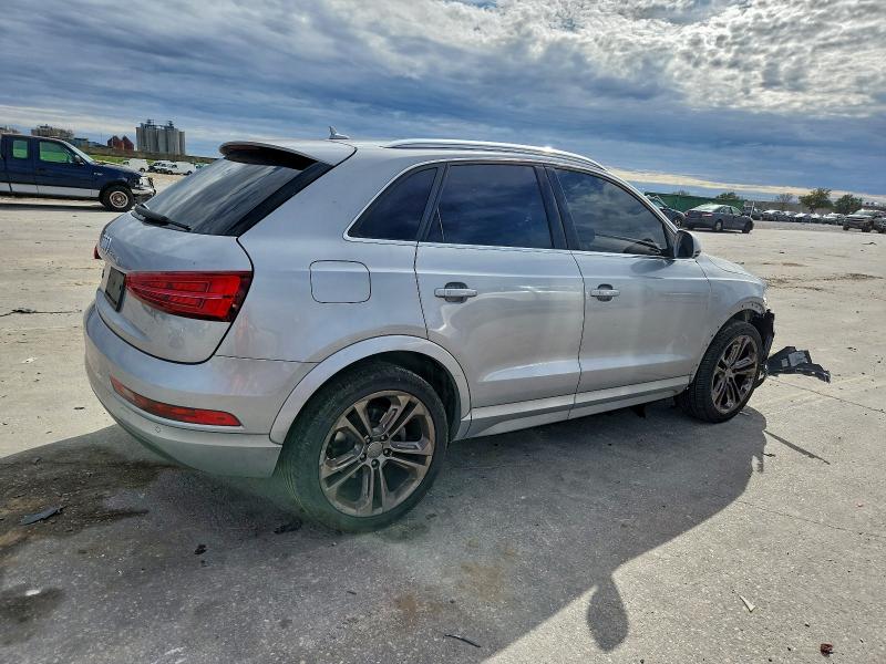 Фото 3 - AUDI Q3