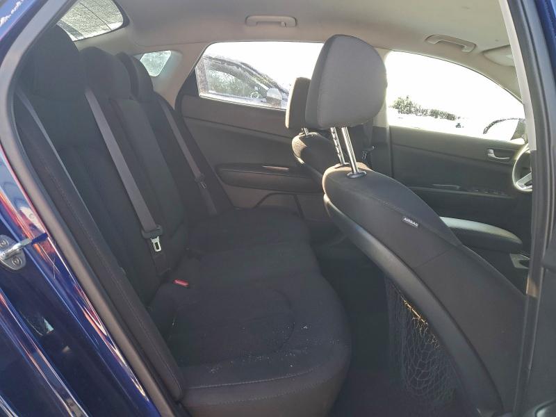 Фото 10 - KIA OPTIMA