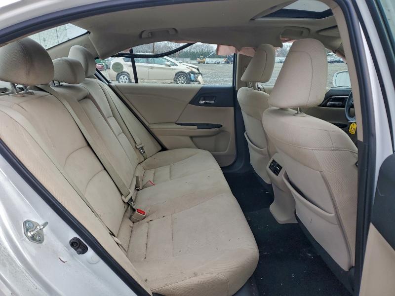 Фото 10 - HONDA ACCORD