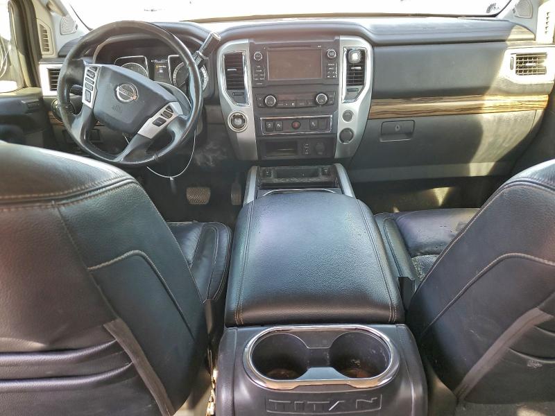 Фото 8 - NISSAN TITAN