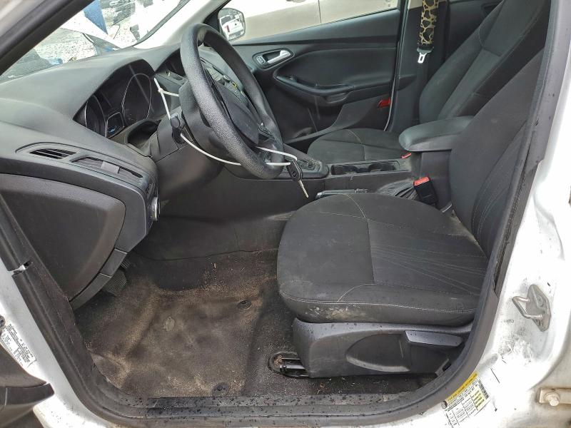 Фото 7 - FORD FOCUS