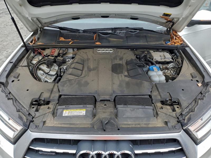 Фото 12 - AUDI Q7