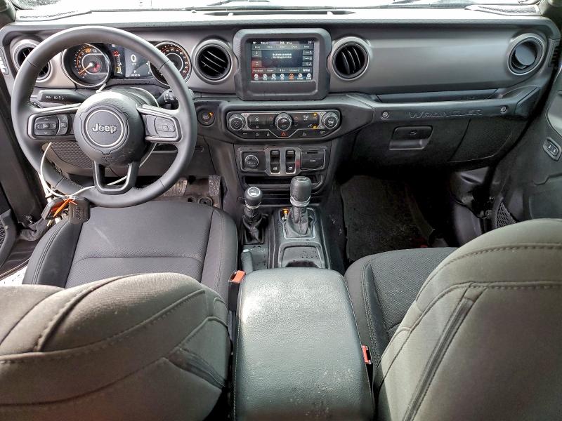 Фото 8 - JEEP WRANGLER